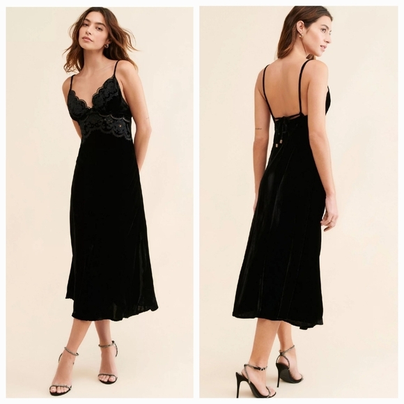 FARM Rio Dresses & Skirts - FARM Rio Richelieu Velvet Slip Dress Elegant Black Lace Size L